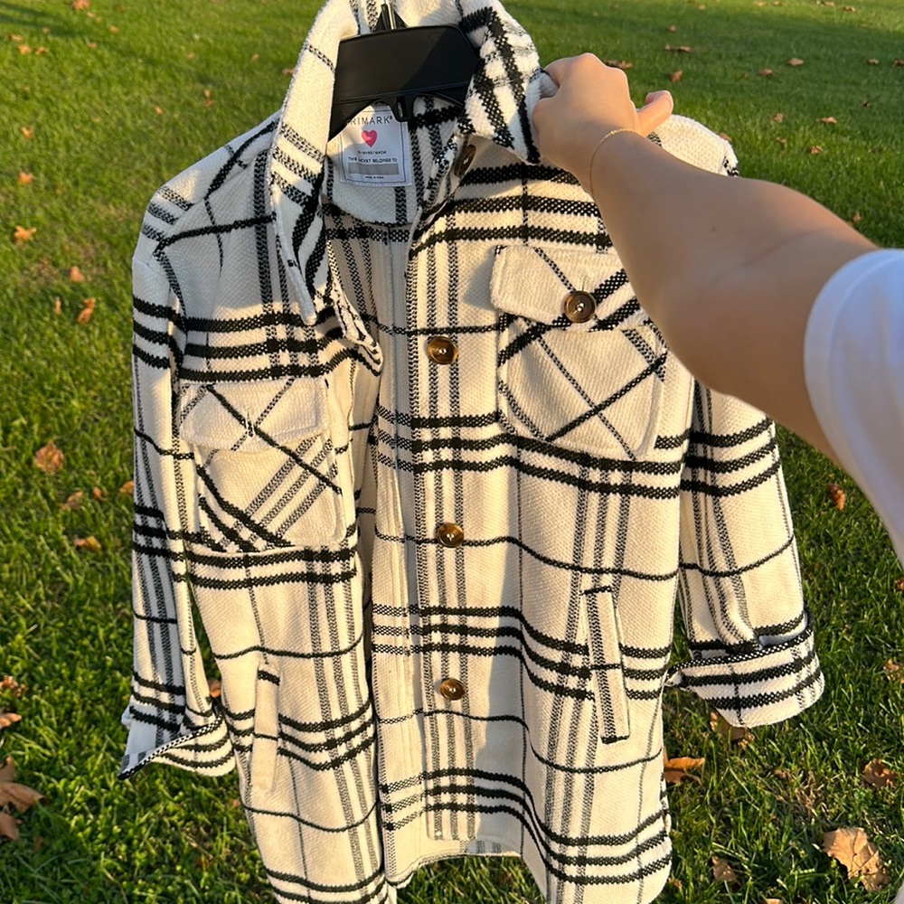 Great condition white and black shacket
